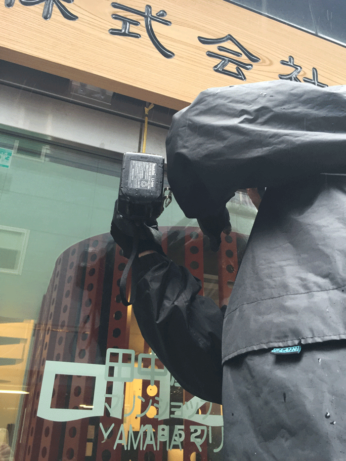 木製看板_取り付け7