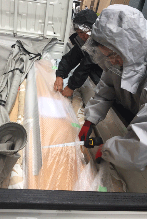 木製看板_取り付け3
